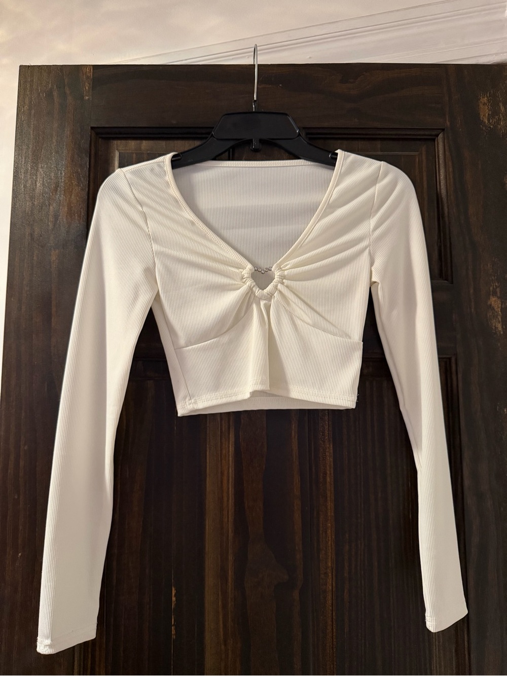 White Long-Sleeve Heart Front Cropped Top